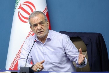 پزشکیان: در مذاکرات از اصول خود عقب‌نشینی نمی‌کنیم، تنش‌ هم نمی‌خواهیم