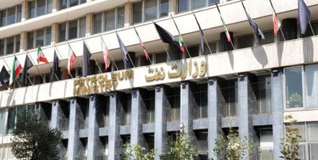 رسانه ها از انتشار اخبار تأییدنشده درباره تأسیسات نفتی خودداری کنند
