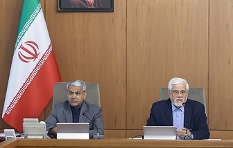 عارف: مواضع شخصی افراد ربطی به دولت ندارد