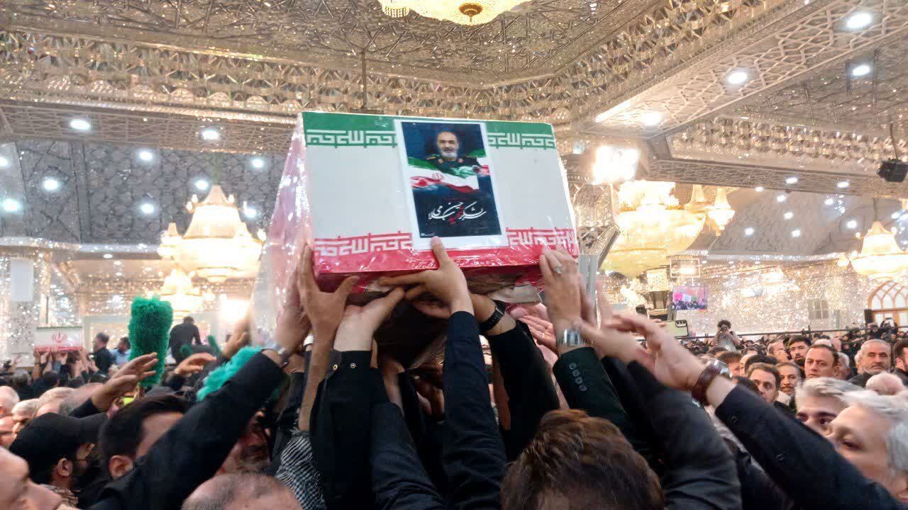 پیکر شهیدان حسین سلامی و  شانه‌ئی در حرم حضرت عبدالعظیم (ع) آرام گرفتند