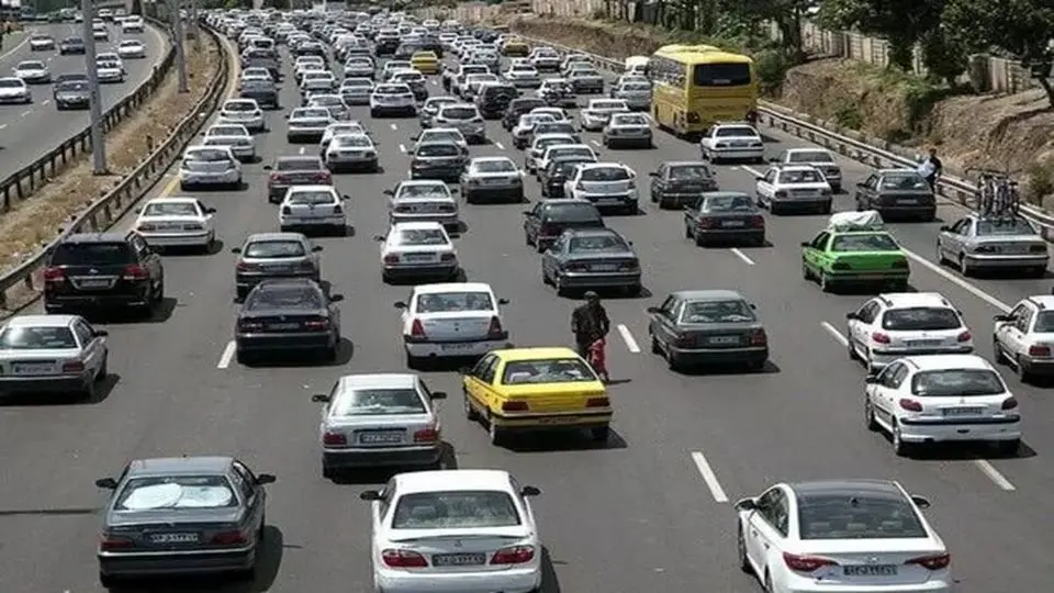 پیشنهاد تداوم شناورسازی ساعت کاری ادارات تا ۱۵ مهر