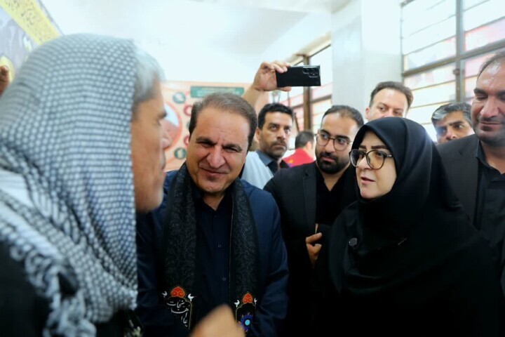 مهاجرانی: تمرکز دولت بر بهبود زیرساخت‌های مسیر پیاده‌روی اربعین در مهران است