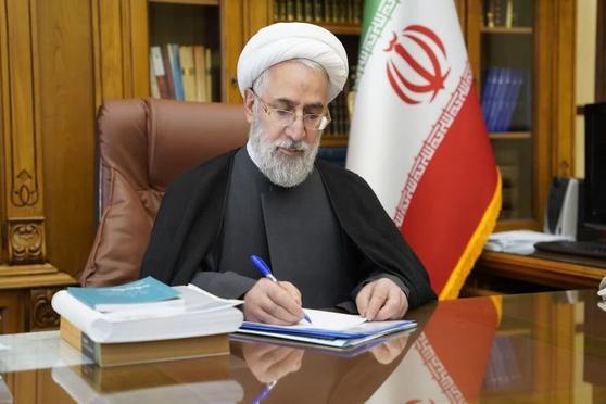 گروه‌ها و شبکه‌های پشت‌پرده اقدام تروریستی در دادگستری زاهدان شناسایی شوند