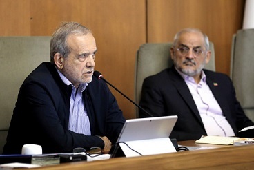 سپاس قلبی رئیس جمهور از الطاف و حمایت‌های رهبر معظم انقلاب از دولت