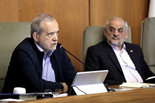 سپاس قلبی رئیس جمهور از الطاف و حمایت‌های رهبر معظم انقلاب از دولت