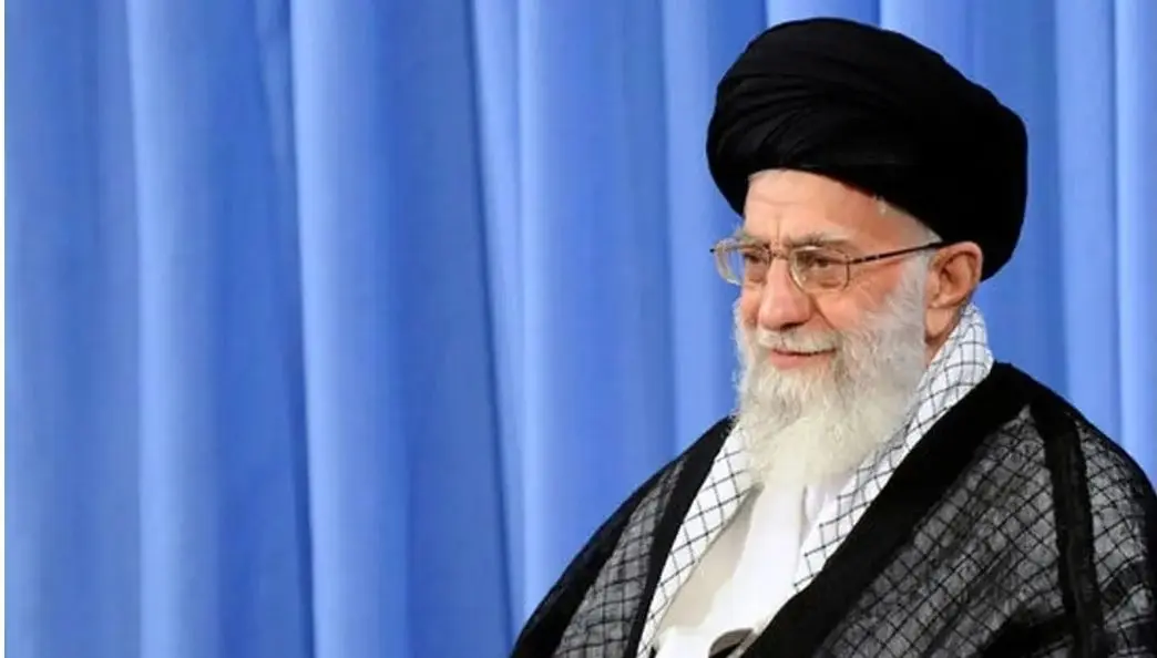 رهبر انقلاب: ترویج و آموزش نماز، تکلیف حتمی دستگاه‌های تبلیغ دین و رجال دینی است