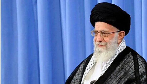 رهبر انقلاب: ترویج و آموزش نماز، تکلیف حتمی دستگاههای تبلیغ دین و رجال دینی است