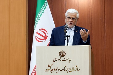 عارف:فعال‌سازی مکانیسم ماشه، مبنای حقوقی ندارد/رمز موفقیت دولت، جلب اعتماد مردم است