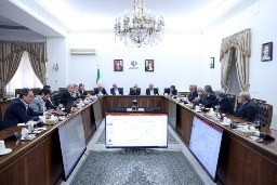 پزشکیان: منابع مالی و ارزی نباید در چرخه معیوب واسطه‌گری هدر برود
