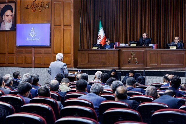 ویلای ۸ هزار متری متهم چای دبش به بانک ملت تحویل داده شد ویلای ۸ هزار متری متهم چای دبش به بانک ملت تحویل داده شد