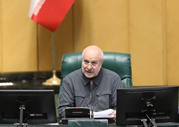 قالیباف: هر پلتفرم خارجی برای فعالیت رسمی در داخل باید ضوابط را بپذیرید