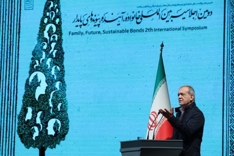 نخبه‌ها نیز برای موفقیت نیاز به همکاری با شبکه انسانی و فراگیری مهارت کار گروهی دارند