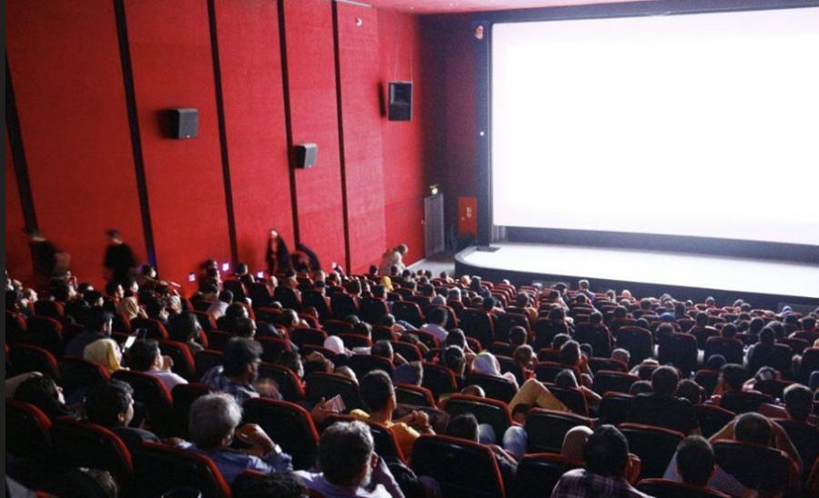 بلیت نیم بهای سینماها به مناسبت روز مادر/ اکران «احمد» از ۲۶ آذر