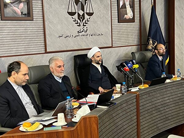 افتتاح سامانه‌های اقدامات حمایتی، اشتغال و کارآفرینیِ به حفظ کرامت زندانیان کمک می‌کند