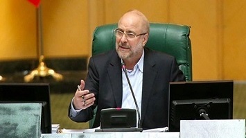 قالیباف: آلودگی هوا با اقدامات مقطعی و کوتاه مدت حل نمی شود